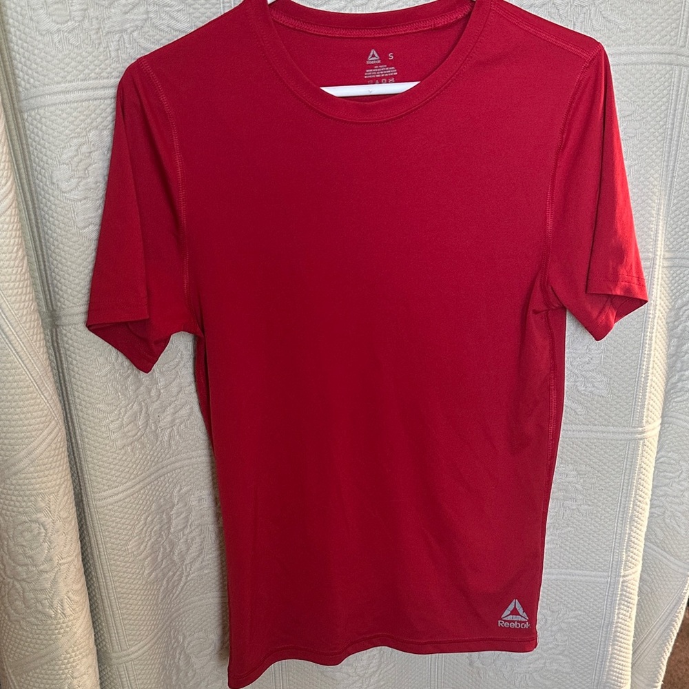 Reebok Men's Bold Red Short Sleeve Tee